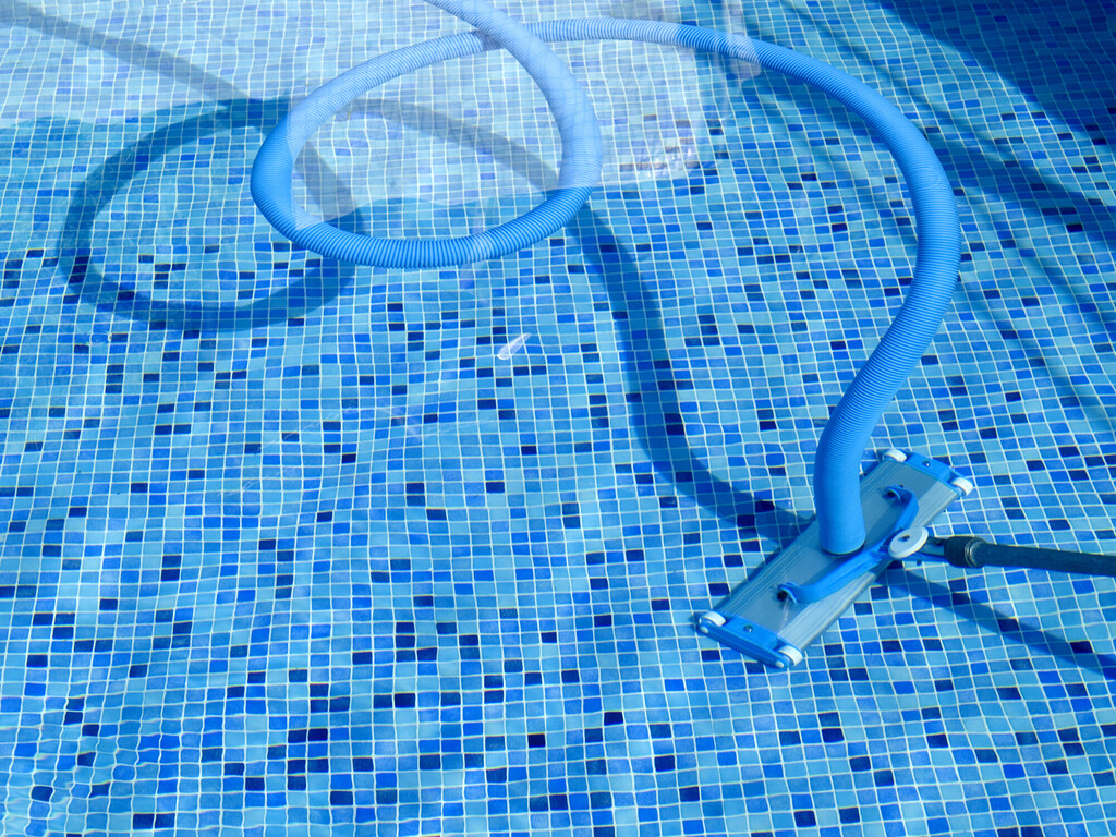 Plastic pool hose with swivel cuff 9 m